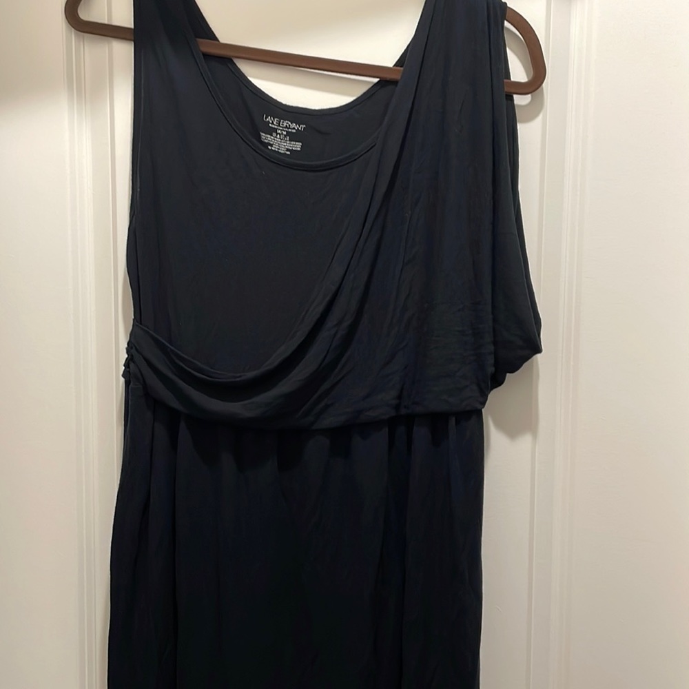 Black goddess top